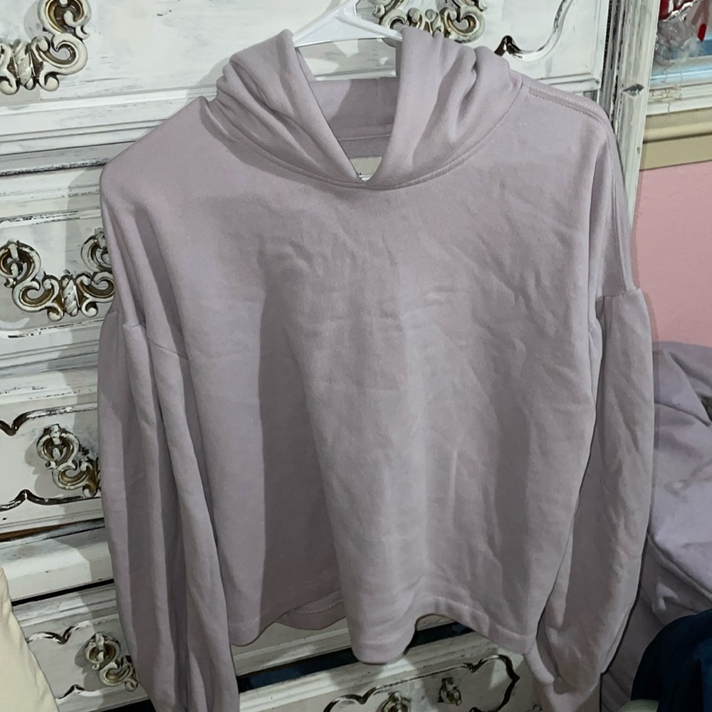 Lavender Abercrombie & Fitch Puffy Sleeve Hoodie